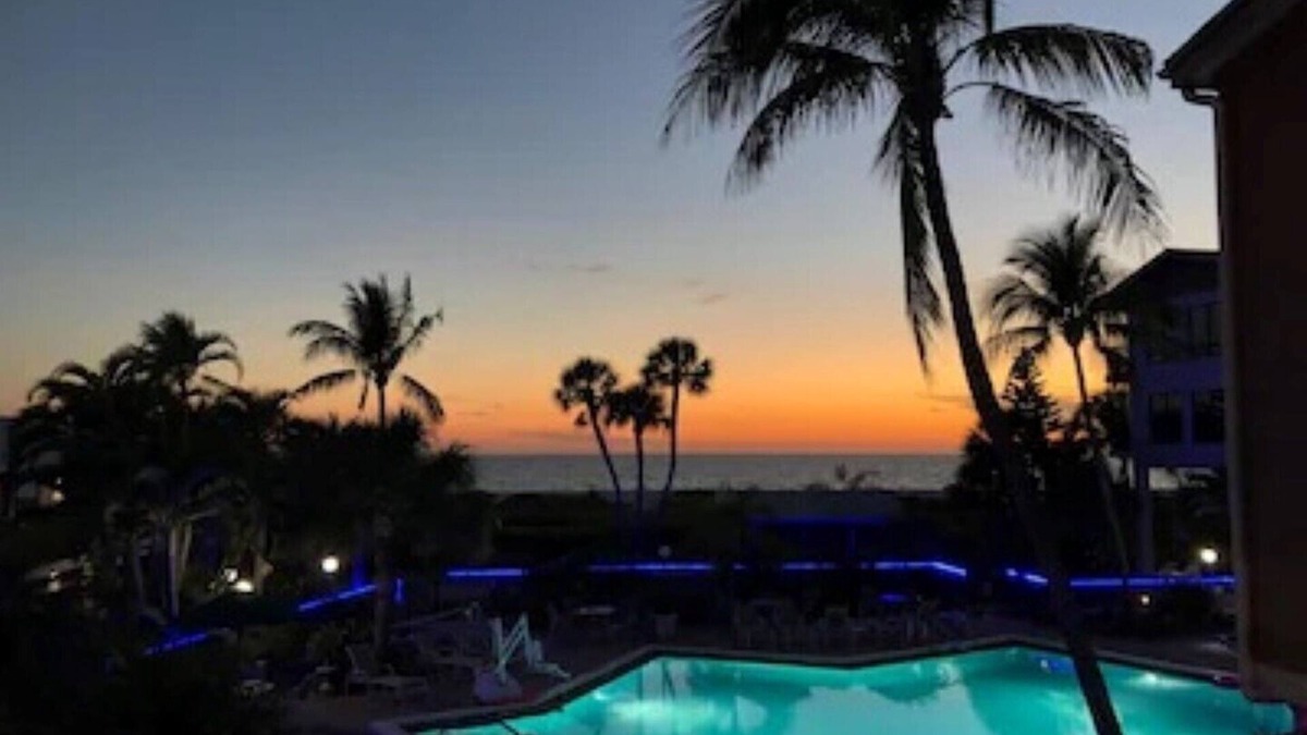 Laguna Shores Resort | Beach Resort- First Floor walkout to Sand!