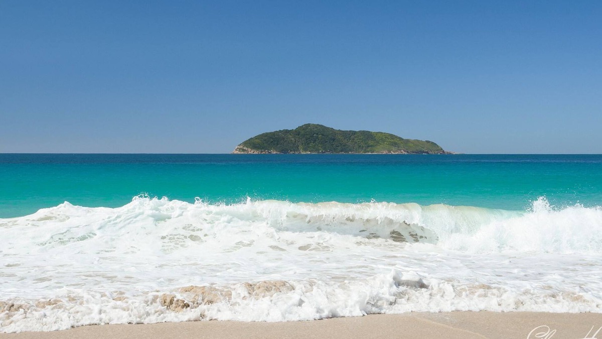 Hawks Nest House | Beach Road Bliss in Hawks Nest