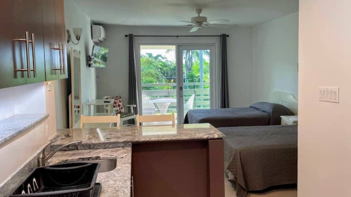 Negril Condo | Beach Studio on Negril's Seven Mile Beach