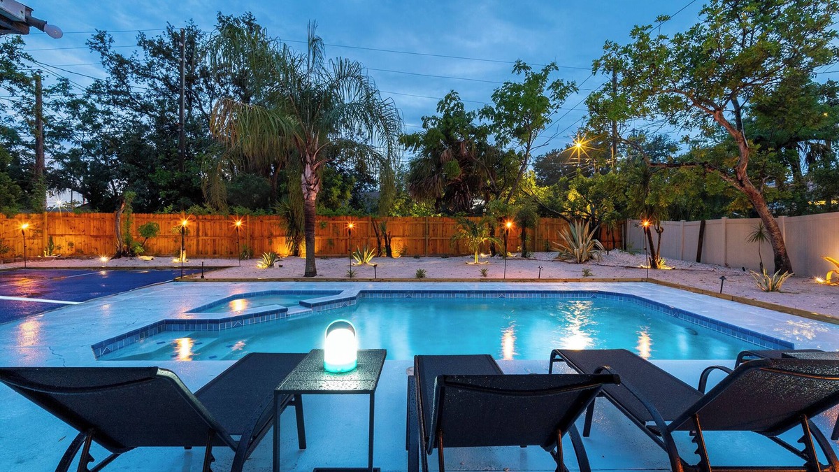 Pasadena On The Gulf House | Beach Villa in St. Pete, Private Pool, Pickle ball, Sand, Games, Bball, Fire Pit