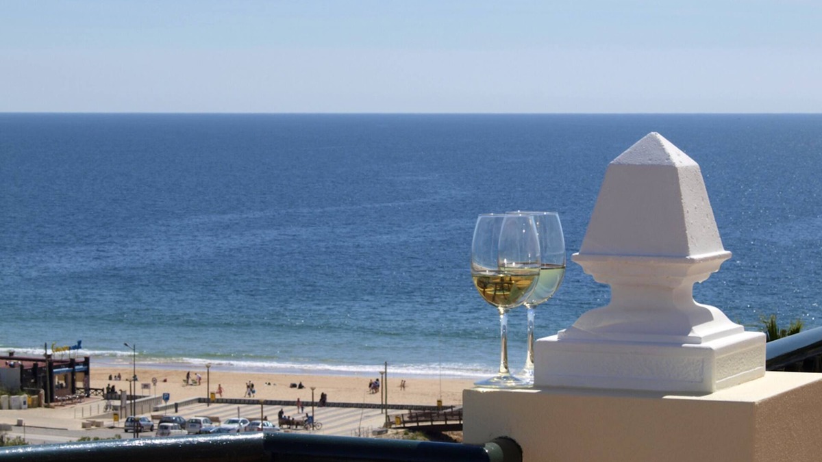 Porto de Mos Villa | Beach Villa with Panoramic Ocean Views & Private Pool