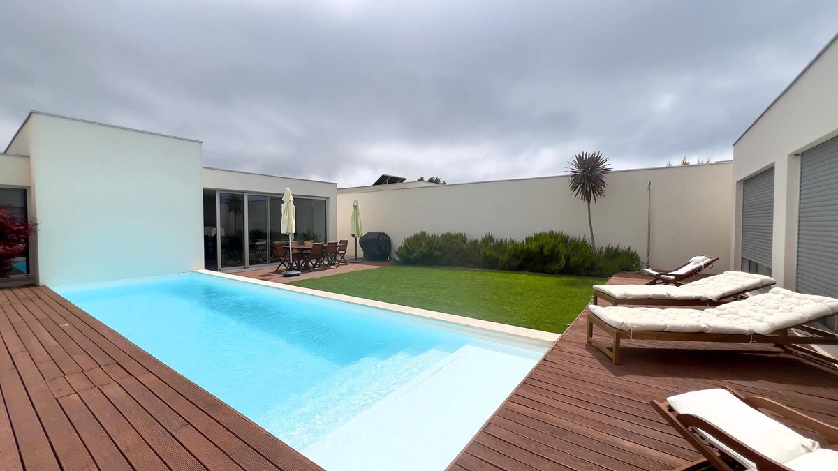 Aldeia do Meco Villa | Beach villa with private pool (25m from Lisbon)