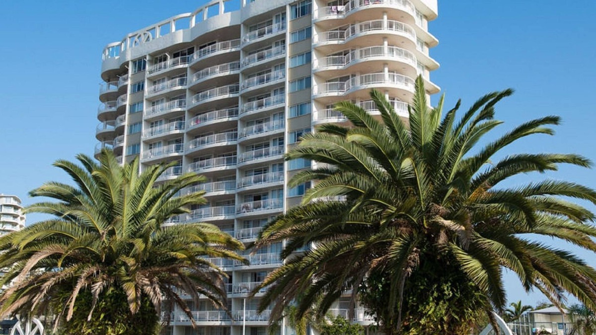 Coolangatta House | Beachcomber Beach, Coolangatta