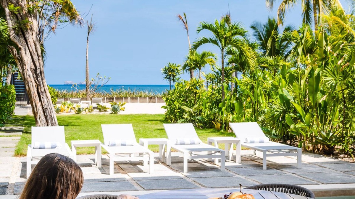 Potrero House | Beachfront Luxury Vacation Rental Modern House in Playa Potrero, Costa Rica