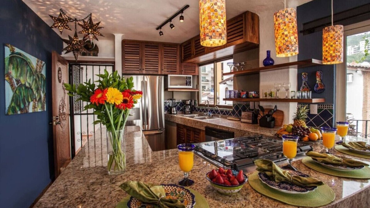 Amapas Apartment | Beachfront 2 bed Luxe La Palapa