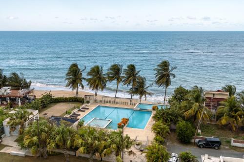 Guayabo Apartment | Beachfront 7th floor unit at Mar Azul