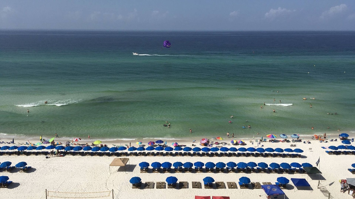 Panama City Beach Condo | Beachfront 9th Floor Luxury Condo! (Seasonal Beach Chair Service Included!)