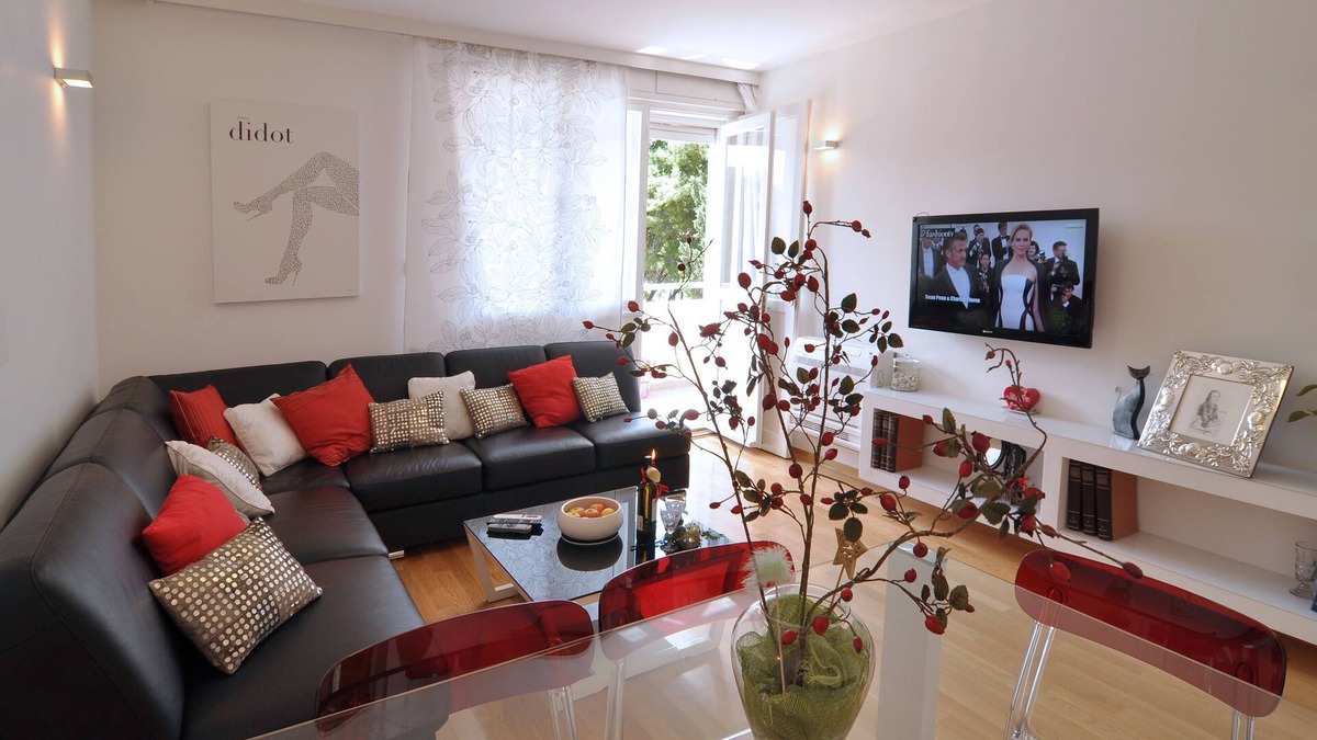 Bacvice Apartment | Beachfront Apartment Barbara, near Bacvice beach walking distance from old town