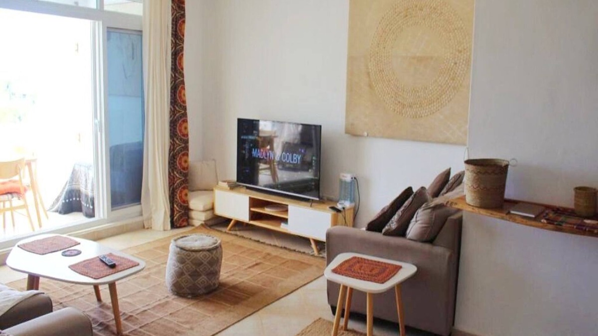 Malindi Apartment | Beachfront Apartment w/Tub + Pool — 5 min from the beach