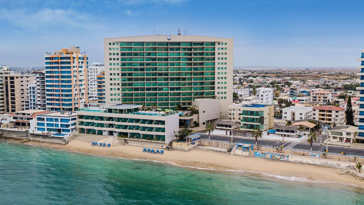 Salinas Apartment | Beachfront apartment with a view, for 2-8 people at Hotel Colon Salinas