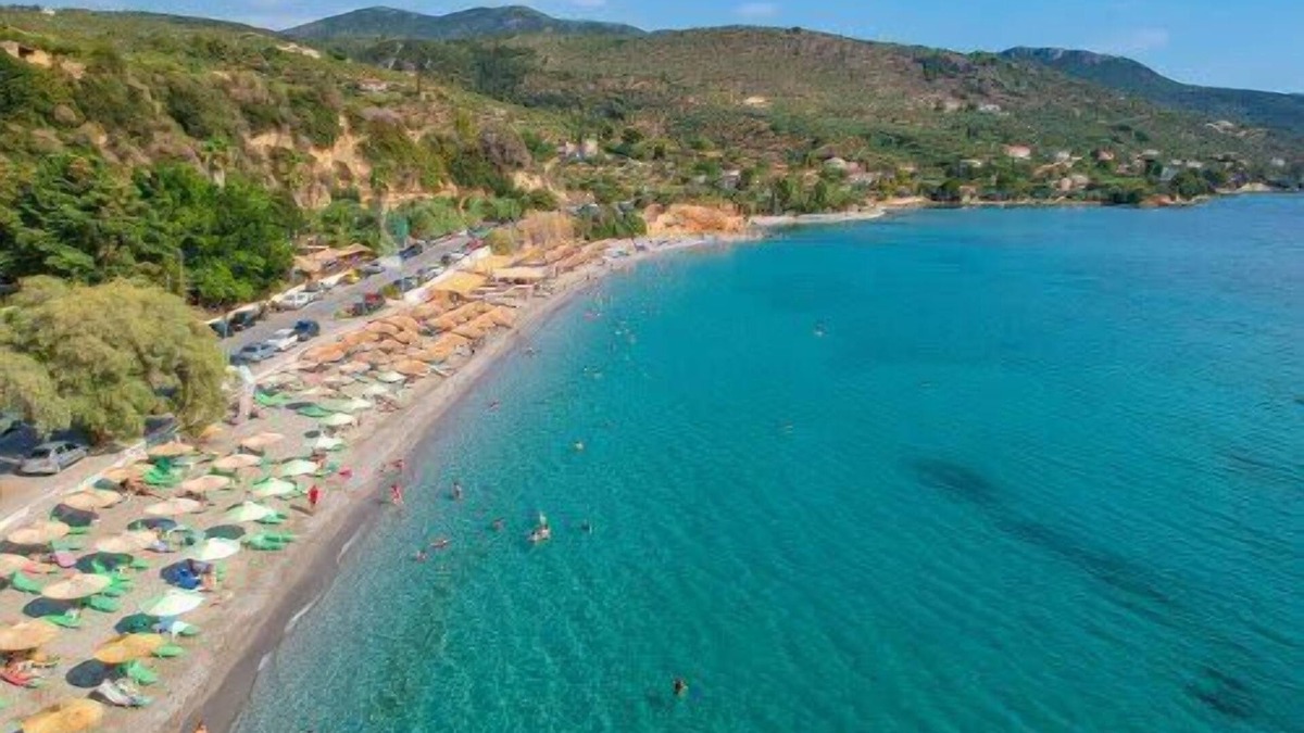 Avia Apartment | Beachfront Avia Nest - Aspa s Getaway