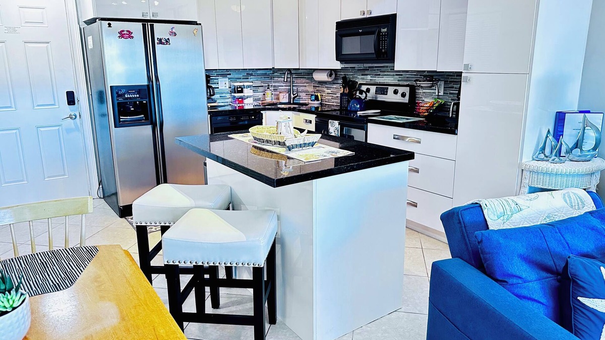 Fort Pierce Condo | Beachfront Bliss, Stylish 1 bedroom Condo in Ocean Village
