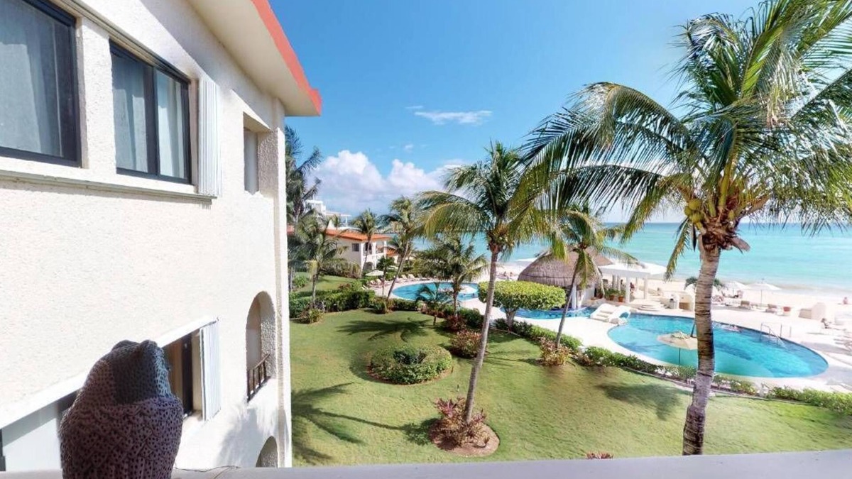 Playacar Fase I Condo | Beachfront Condo in Playacar Stunning Ocean Views 7204
