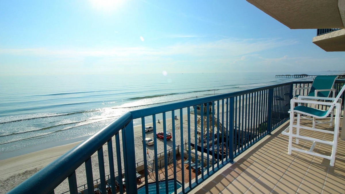 Daytona Beach Condo | Beachfront Condo