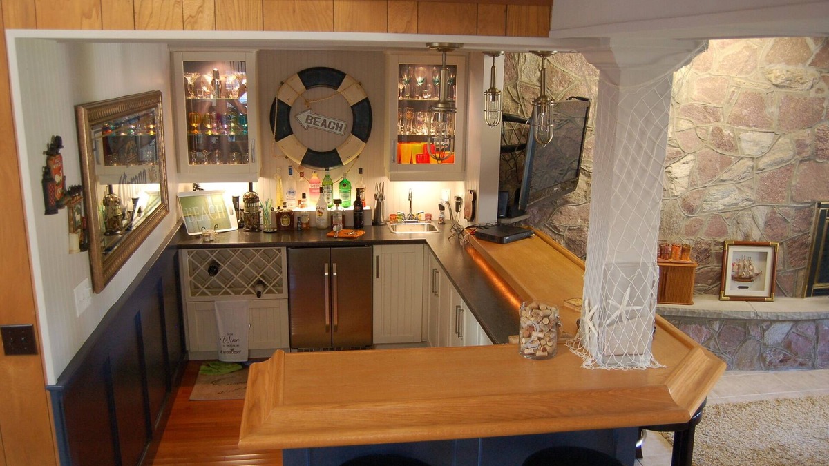 Turkey Point Cottage | Beachfront Cottage and Boat channel access