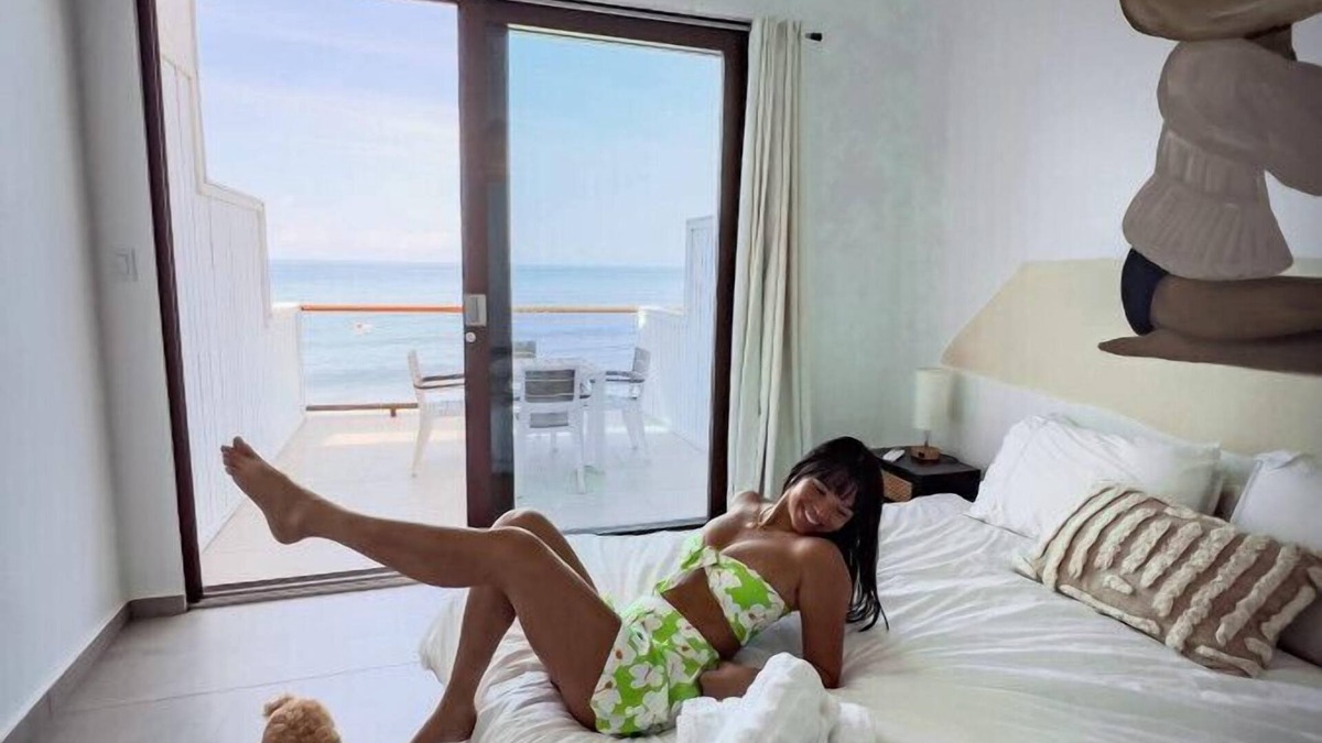 Stella Apartment | Beachfront Family Suite on Corcega Beach