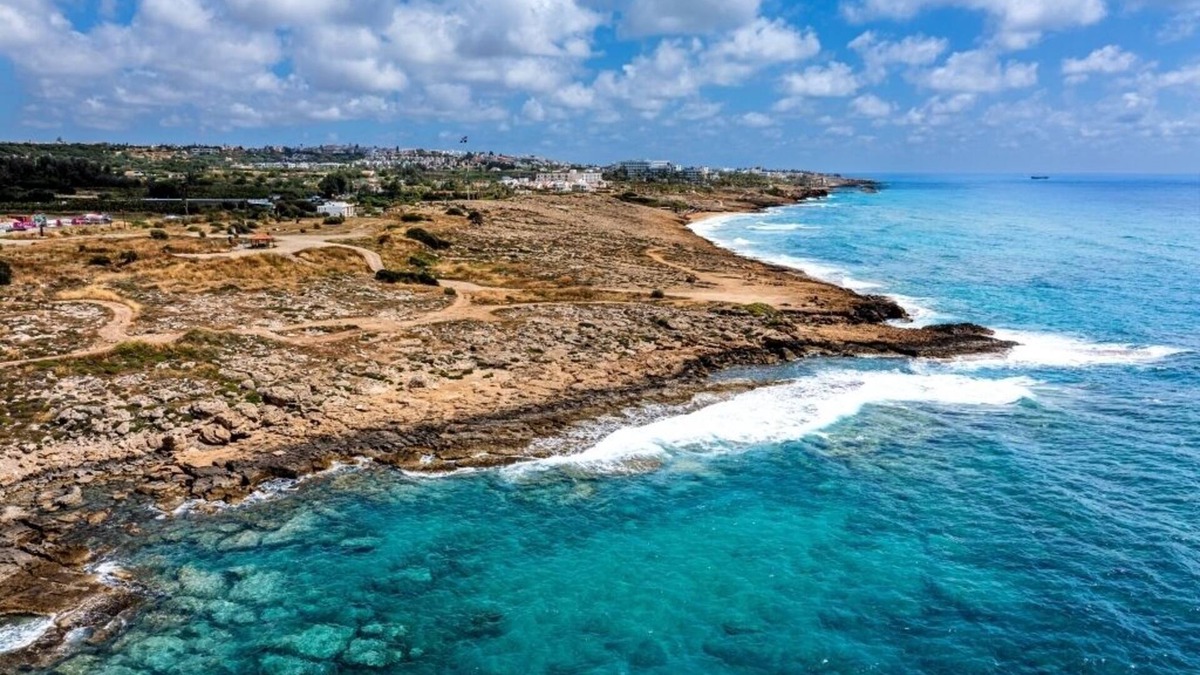 Kissonerga Villa | Beachfront Family Villa Near Paphos | Private Pool | Sleeps 9