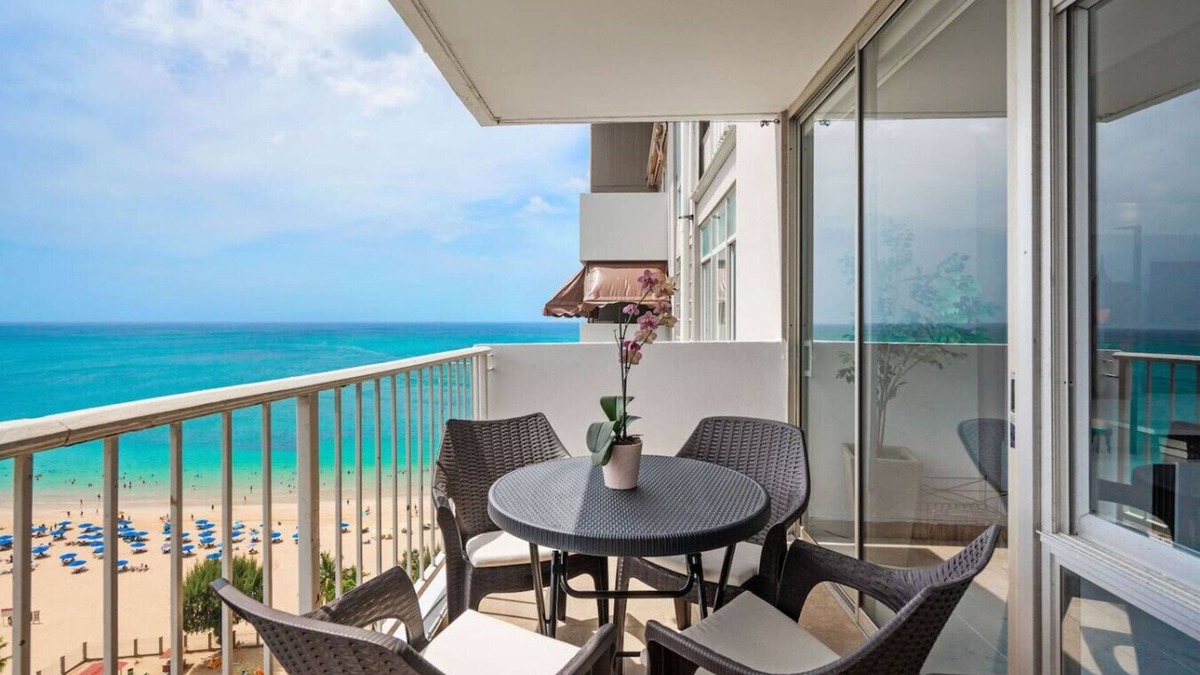 Carolina Apartment | Beachfront Gem Walk 2 Eat W/D