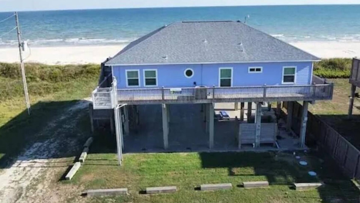 Port Bolivar House | Beachfront Living! Multi-Generation Beach Home with 360 Water Views