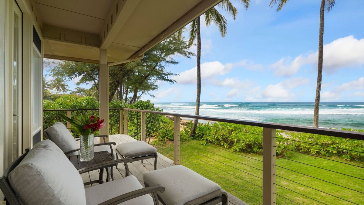 Wainiha House | Beachfront Luxury Dream House with A/C & Gym!