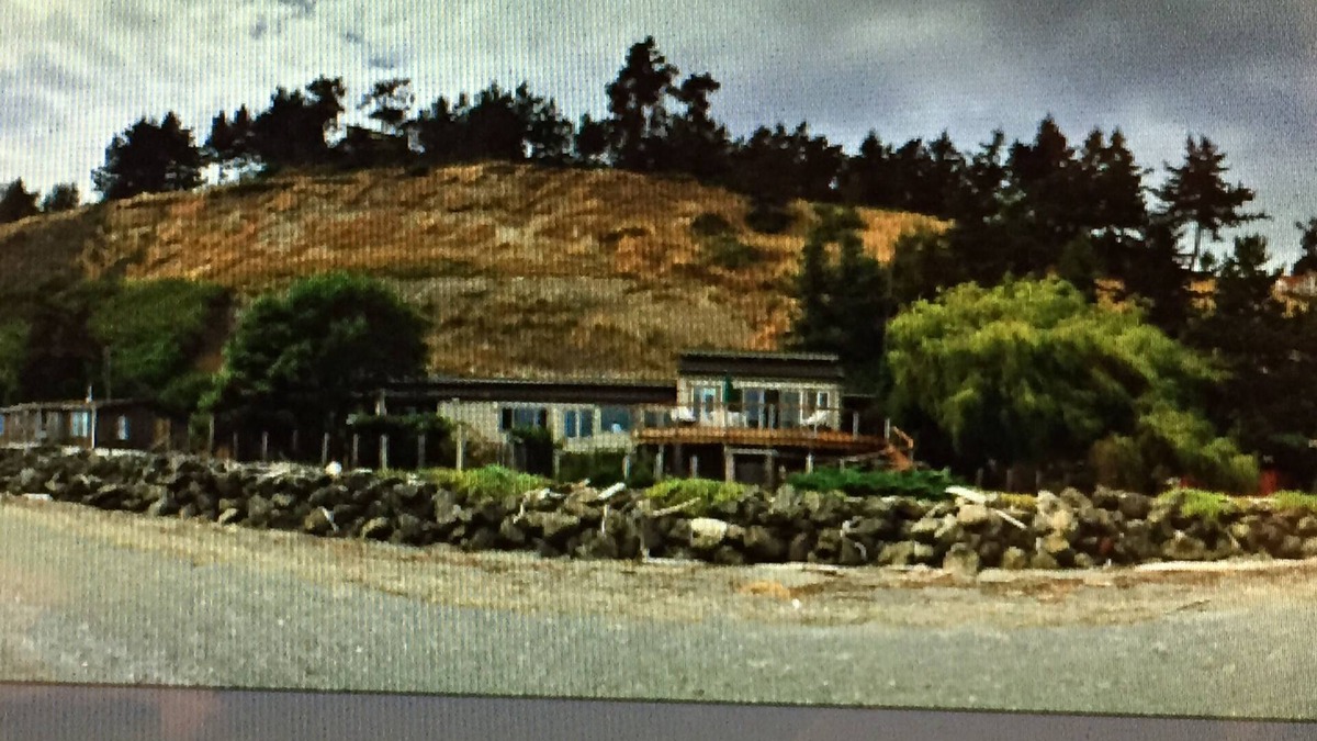 Diamond Point House | Beachfront Oasis , SEQUIM ,WA