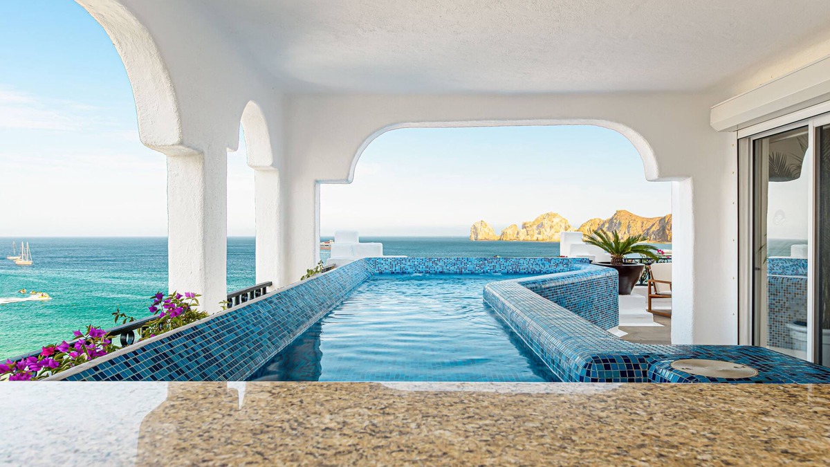 Auroras Condo | Beachfront Penthouse by Pueblo Bonito