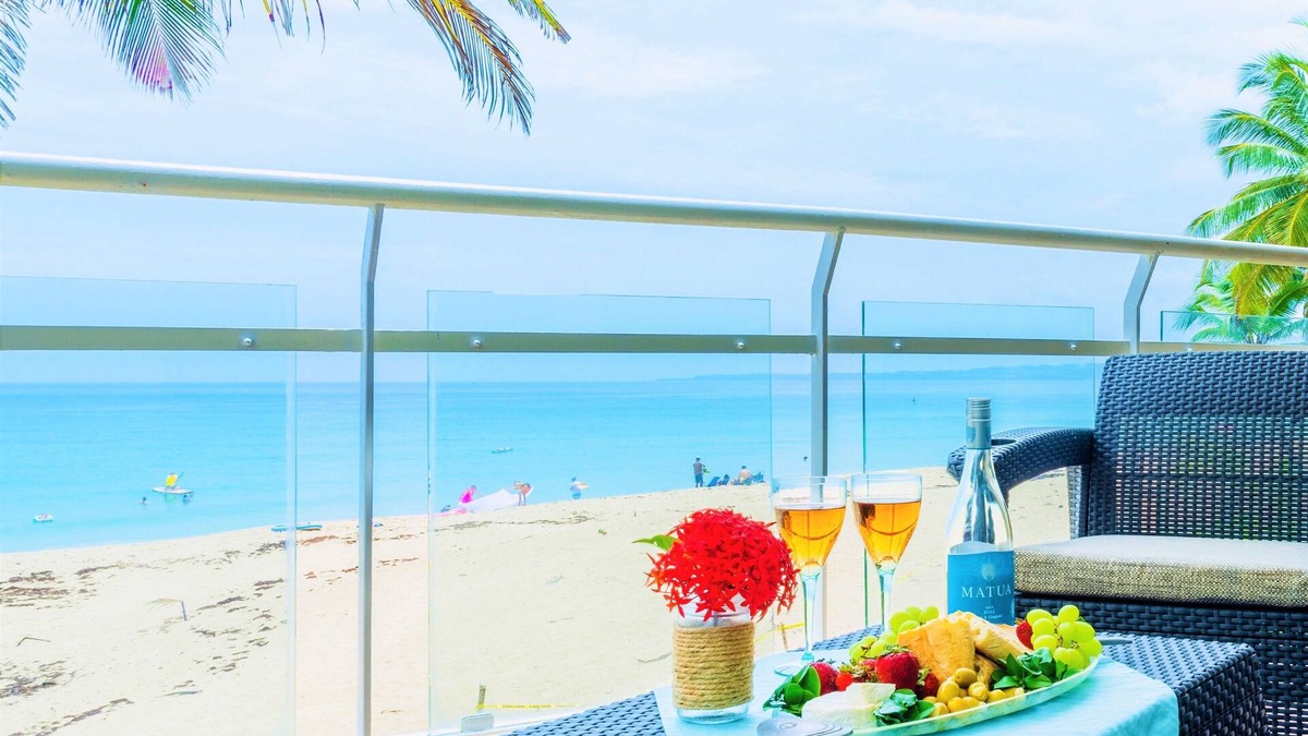 Puntas Condo | Beachfront ★ Pool ★ All New ★ AC ★ Free Gated Prkng ★ Laundry ★ WiFi ★ 1st Floor