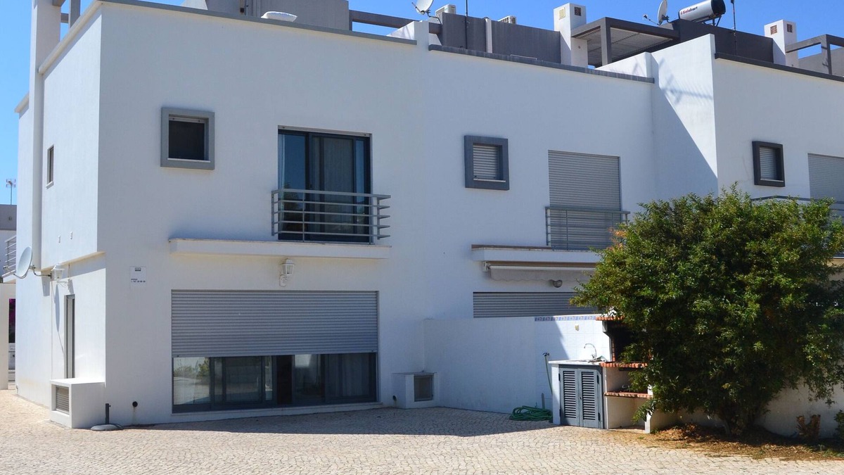 Manta Rota House | Beachfront house, Manta Rota, Algarve (Private pool, Outdoor BBQ, Free Wifi, AC .)