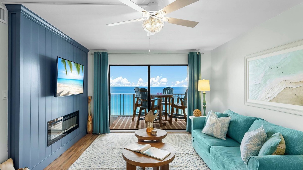 Biltmore Beach Condo | Beachfront Regency Heated Pool, Tiki Bar & Hot Tub