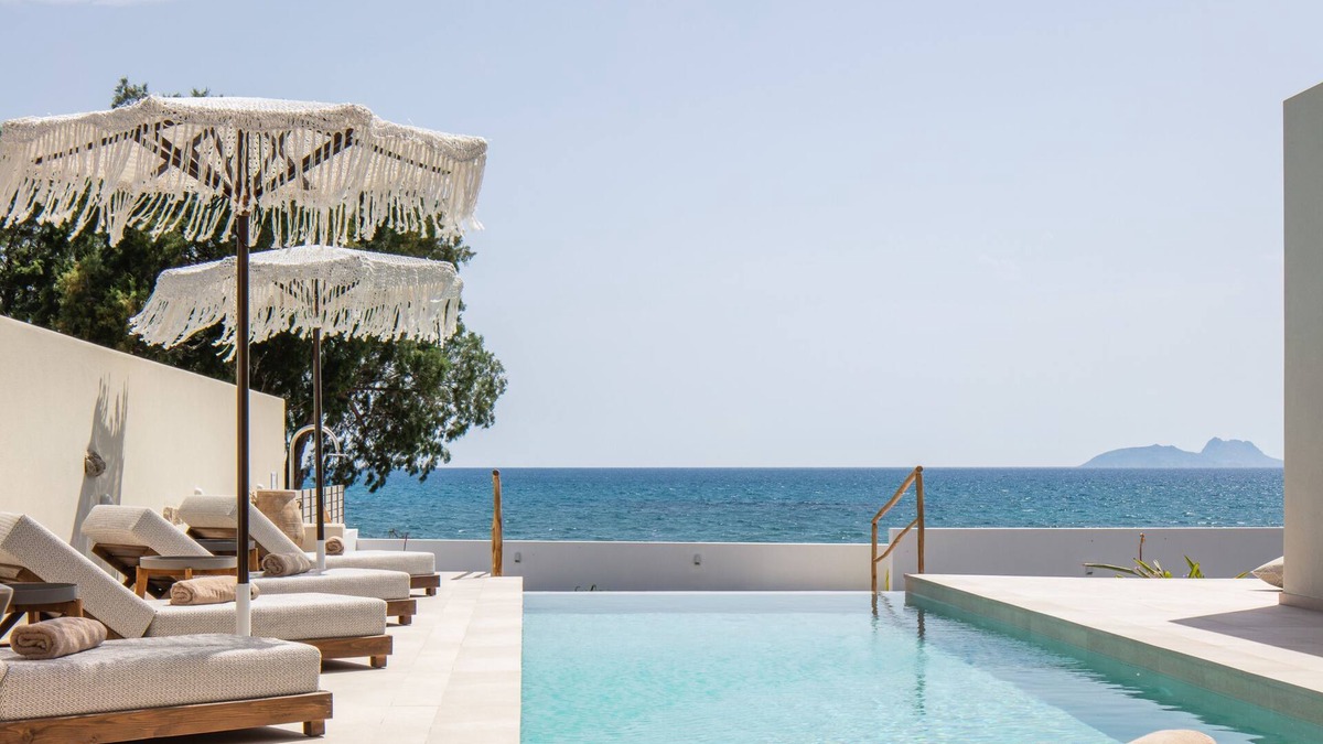 Kokinos Pirgos Villa | Beachfront retreat, sea views, Boho inspired style, private pool, unique design