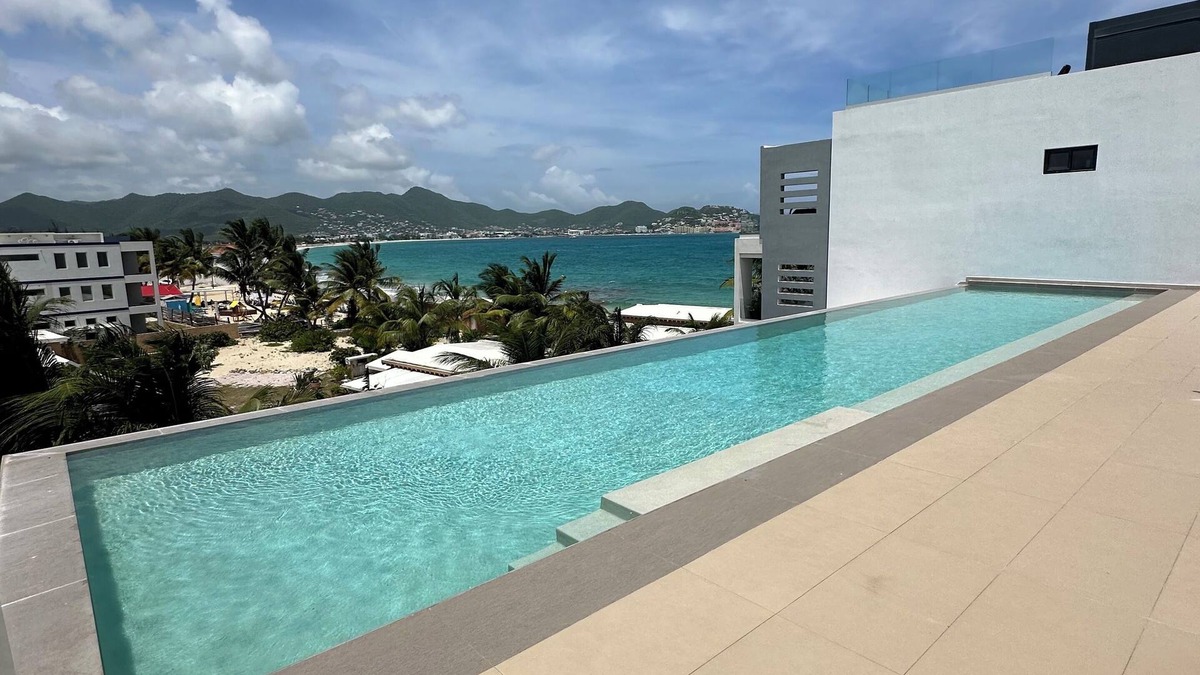 Beacon Hill Condo | Beachfront Ultra Luxury - New Modern 2 Bed/2.5 Bath