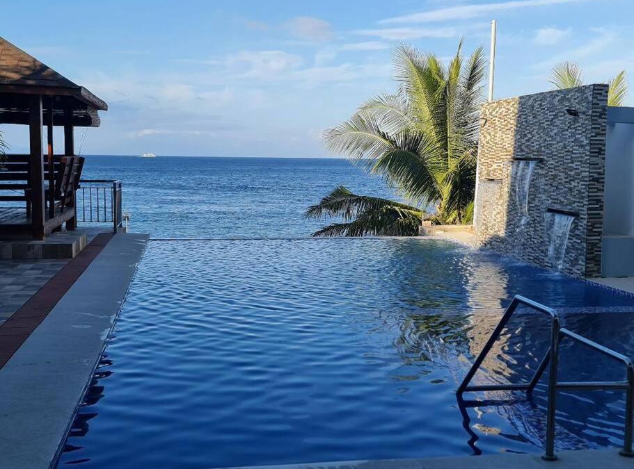 Batangas City Villa | Beachfront Vacation Villa with Infinity Pool