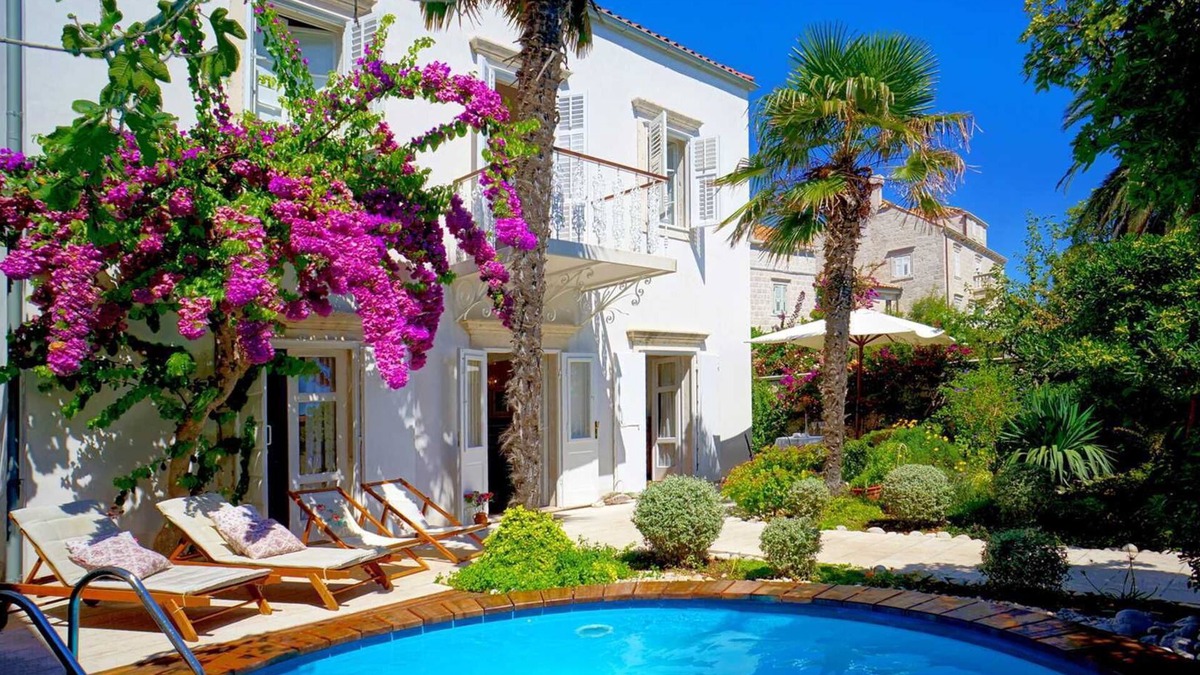 Orebic Villa | Beachfront Villa Domestic with Pool