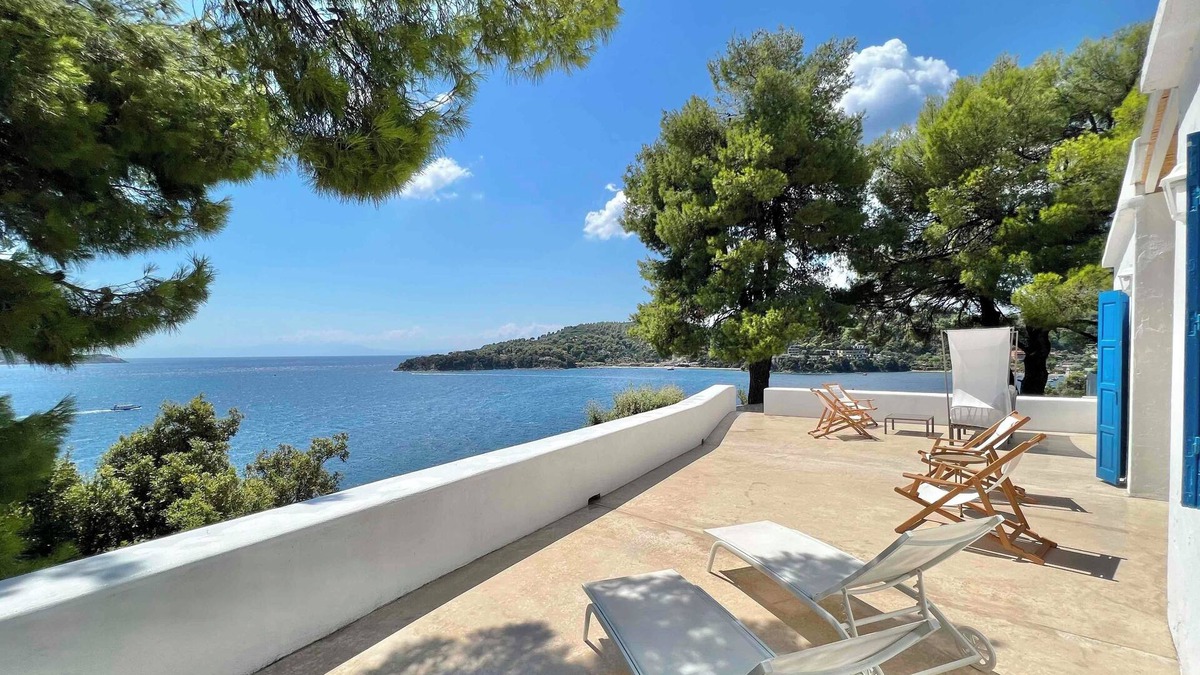 Katsarou Villa | Beachfront Villa in Skiathos with Semi-Private Sandy Beach