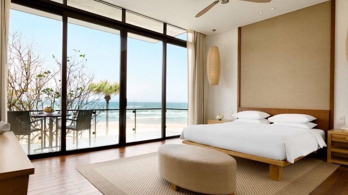 Ngu Hanh Son Villa | Beachfront villas in HYATT resort/3BRS