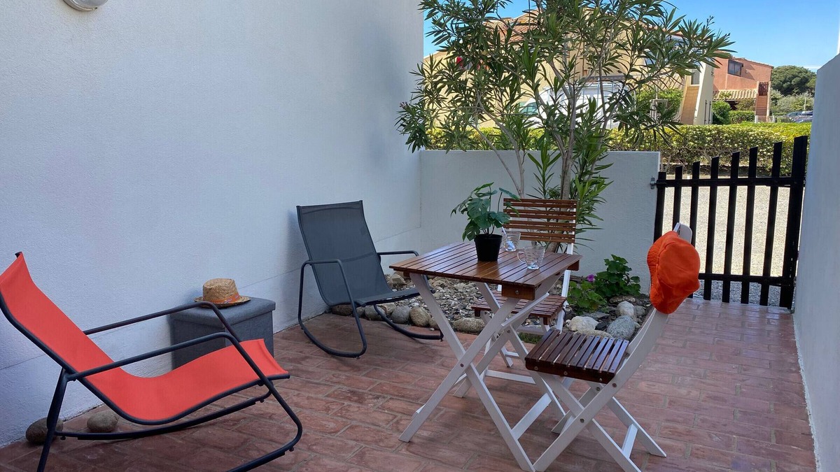 Port Leucate Apartment | Beachside 2BR Apartment with Parking & Terrace, Sleeps 5, Pet-Friendly, Steps to the Sea