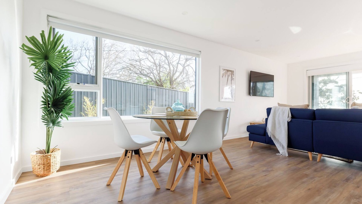 Bridport House | Beachside Bliss in Bridport