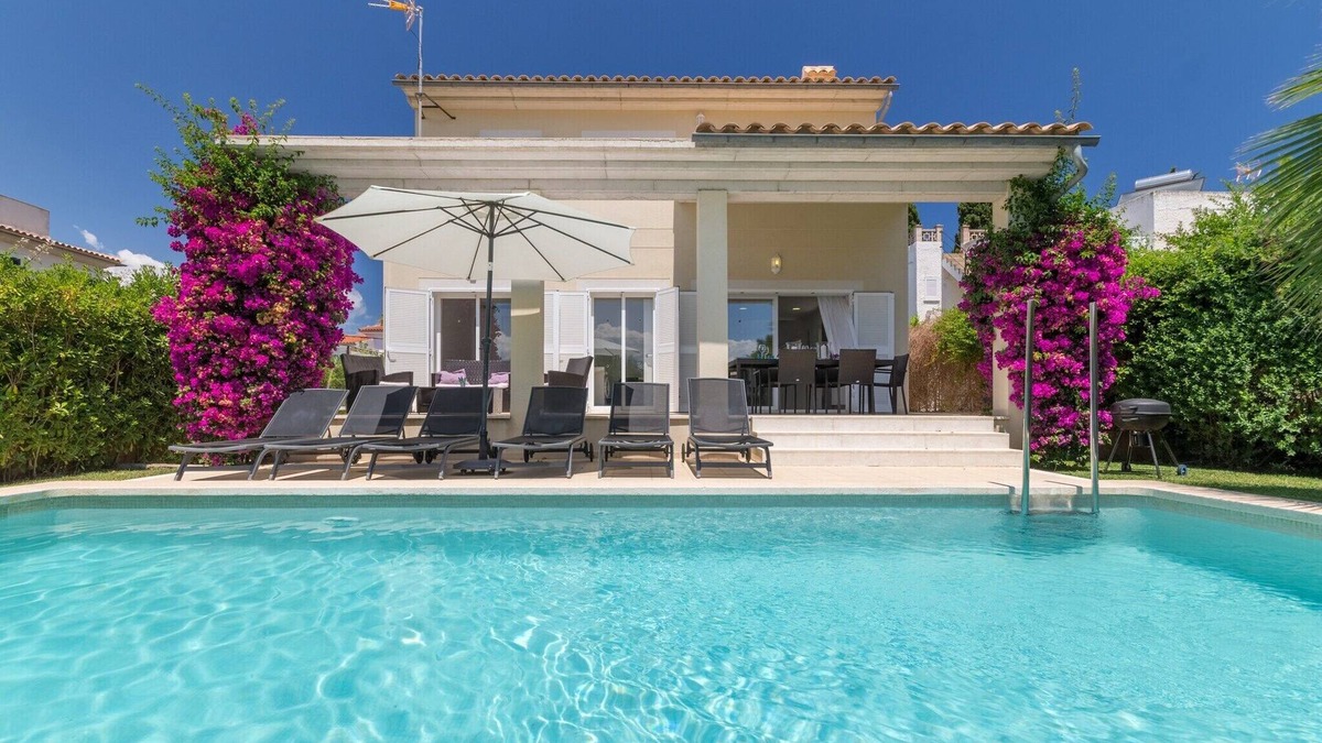 es Bacares Villa | Beachside Brisa de Mar II Villa in Barcares