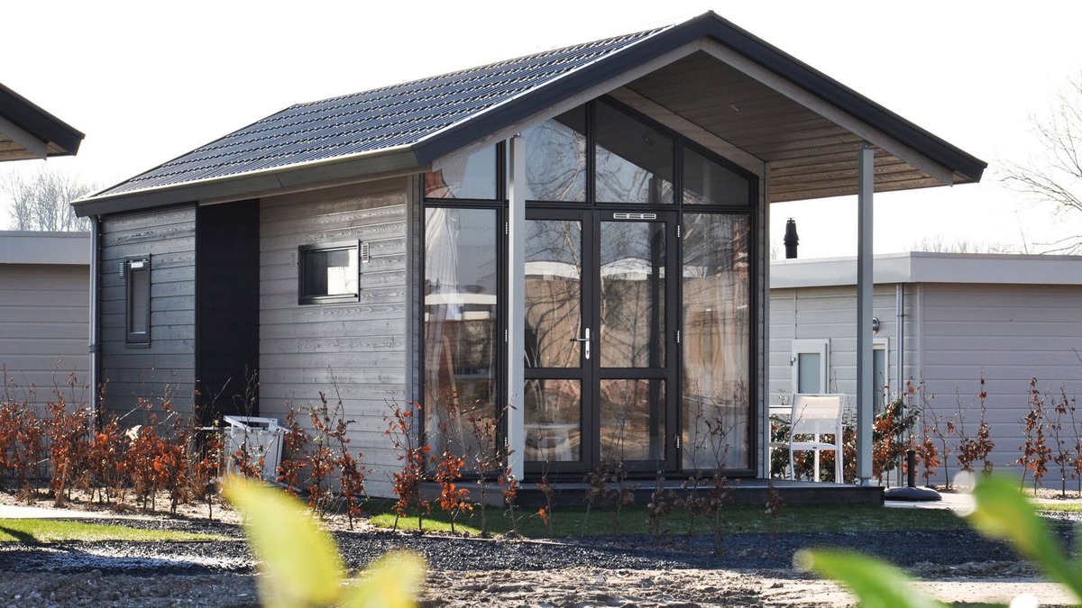 Municipality of Hellevoetsluis Ski Chalet | Beachside Family Getaway