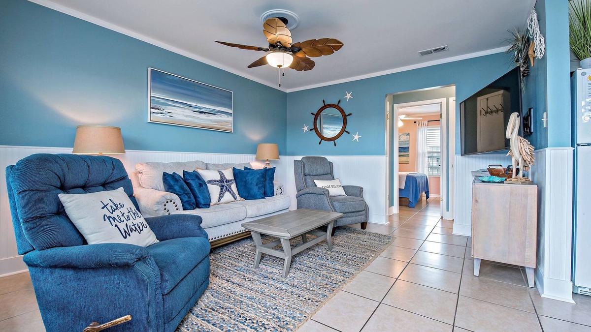 Gulf Shores Condo | BEACHSIDE MANOR! Come Ride the Tide with US! 2Bd, 1B with Free Parking!