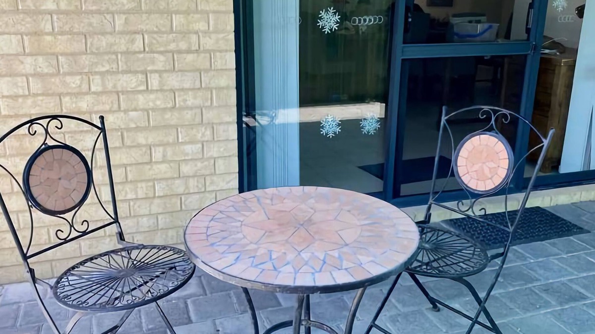 Busselton Apartment | Beachside on Kent- This cute, but spacious little unit, central to all Busselton's famous attraction
