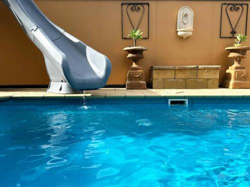 Tootgarook House | Beachside SandDunes Villa Waterslide Gas Heat Pool