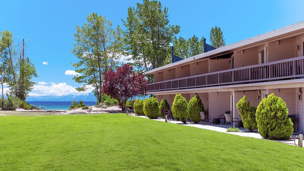 Tahoe Vista House | Beachside1 bedroom unit at Tahoe Sands Resort - Sleeps 4