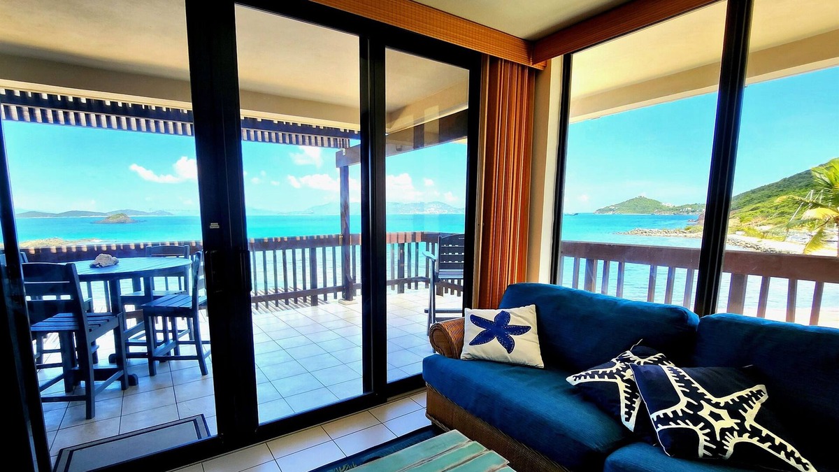Red Hook Villa | Beachtacular! - Incredible Views - Corner Unit.