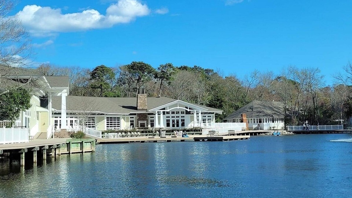 Sea Scape Condo | Beachwoods - 2BR/3BA - Great Pools and Amenities!