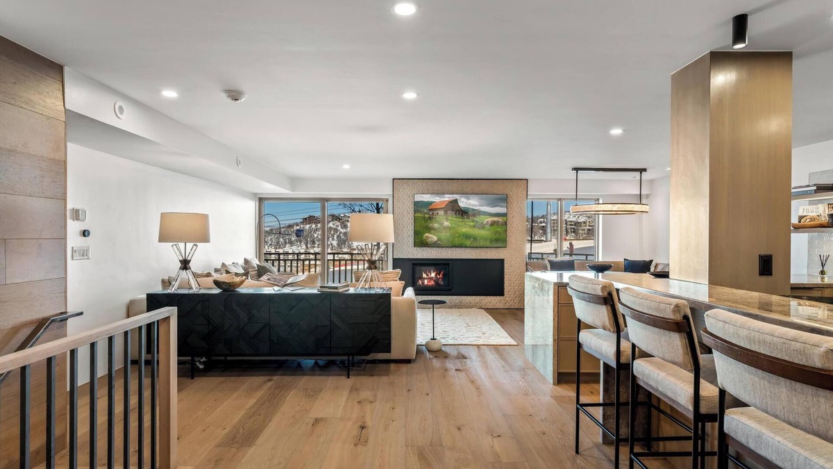 Steamboat Springs Condo | Bear Claw 210 Premium On Mountain Condo With Ski-In/Ski-Out Access!