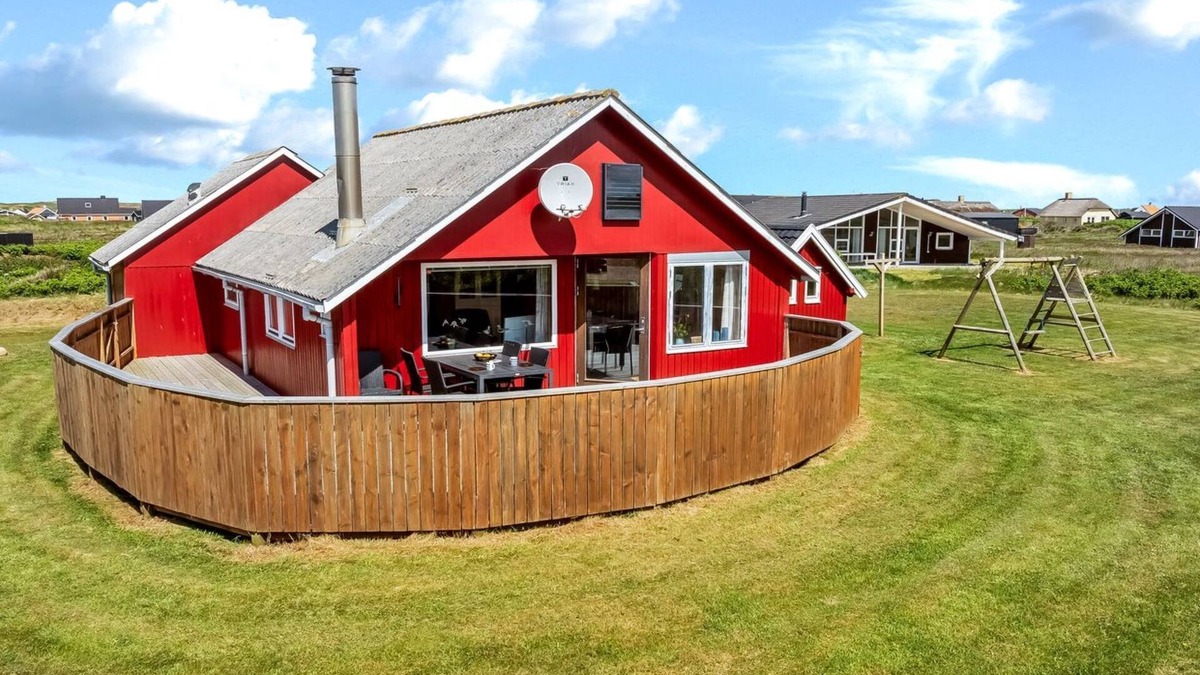 Trans House | "Beatrice" - 150m from the sea by Interhome