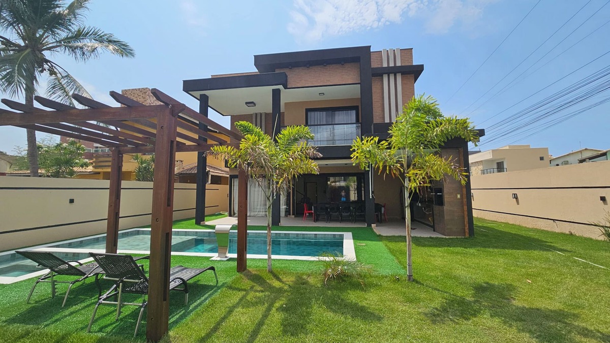 Barra do Jacuipe House | Beautiful Casa Luna with 5 suites + maid's quarters with direct access to the beach and Jacuípe River