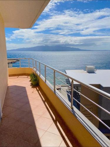 Kodrra Apartment | Beauiful apartment by the beach of Saranda