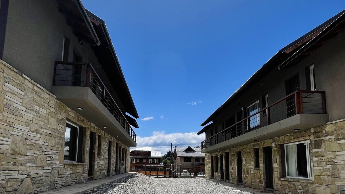 San Carlos de Bariloche Apartment | Beautiful apartment in a closed complex. At 10 minutes from the center